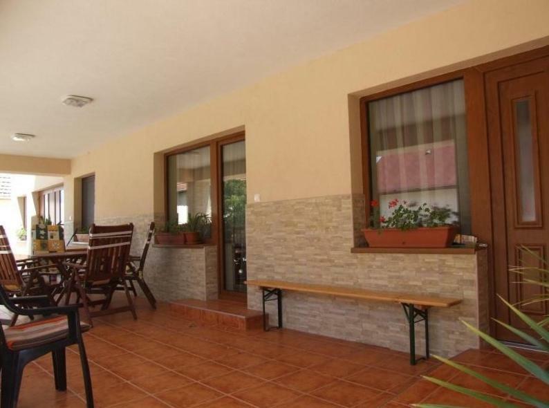 Aura Vendeghaz Hotel Hajduszoboszlo Luaran gambar